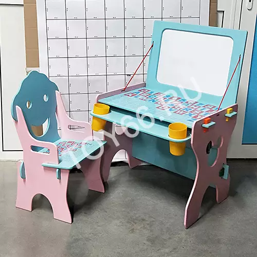 Стол со стульчиком, с доской для рисования W017