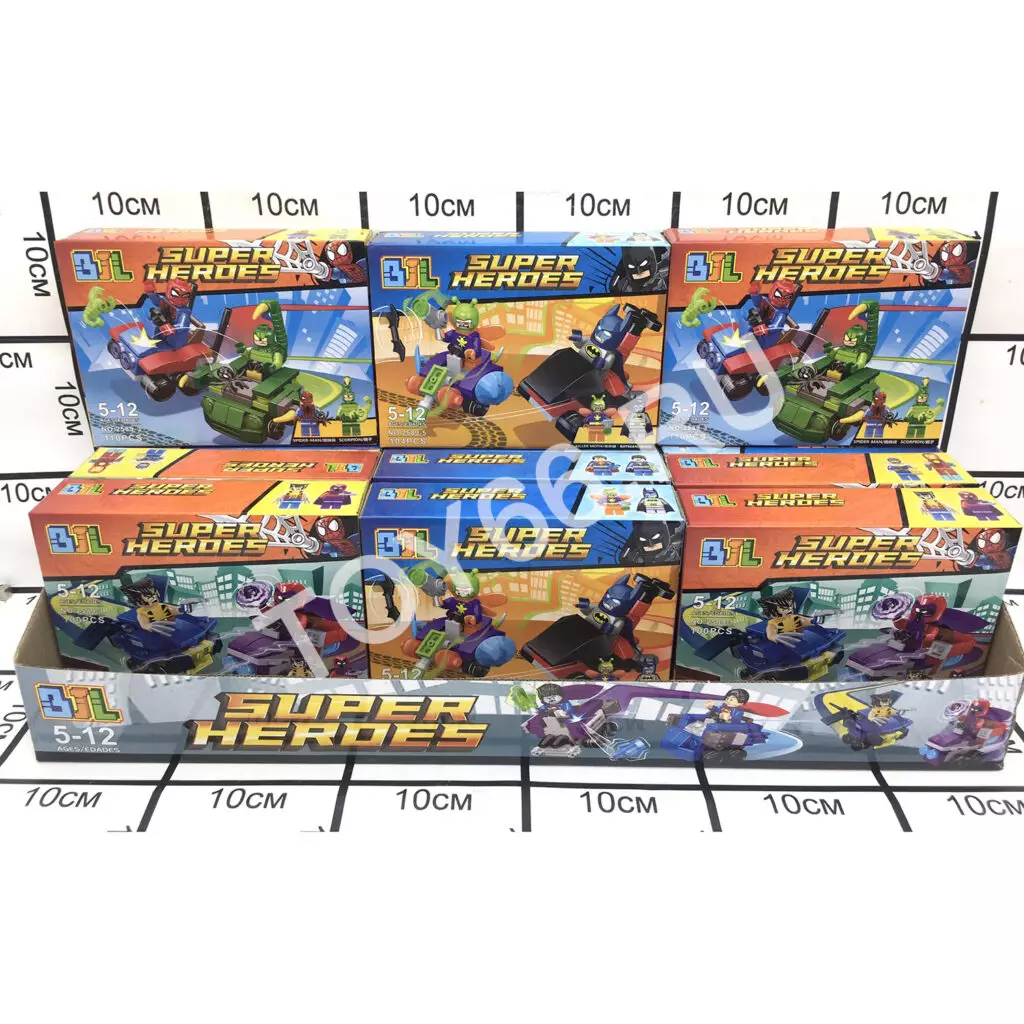 Конструктор Супергерои 12 шт. в блоке 2589