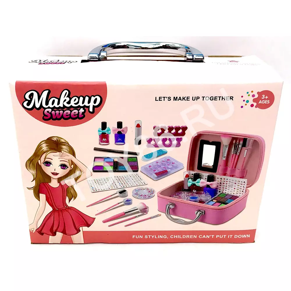 Набор косметики в чемодане 768-8